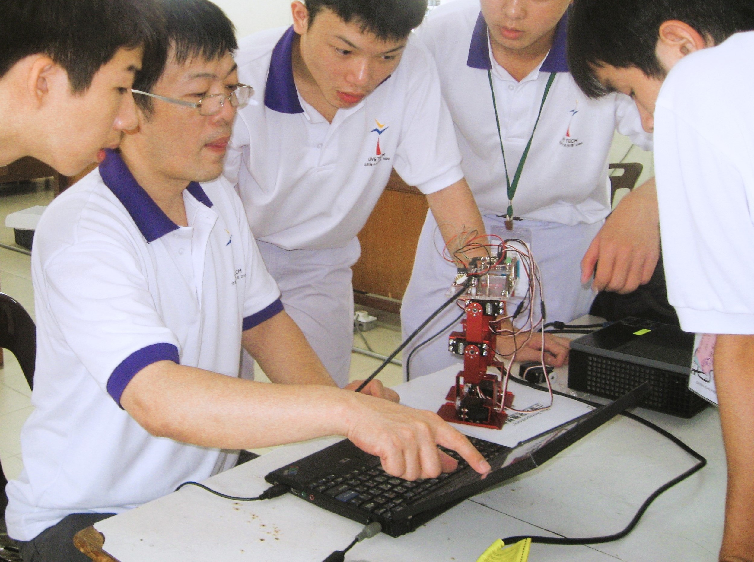 电子学会