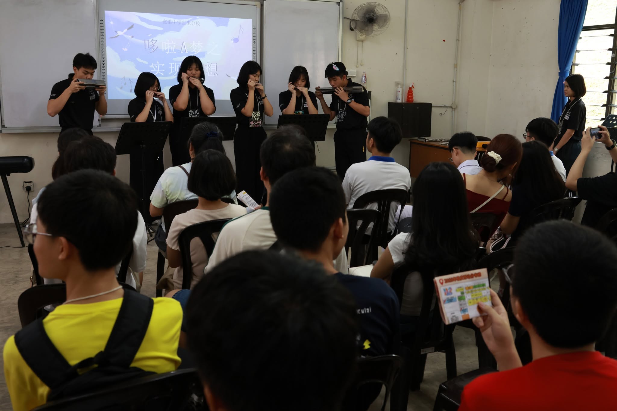 音乐团体将在展场进行小型演奏会。