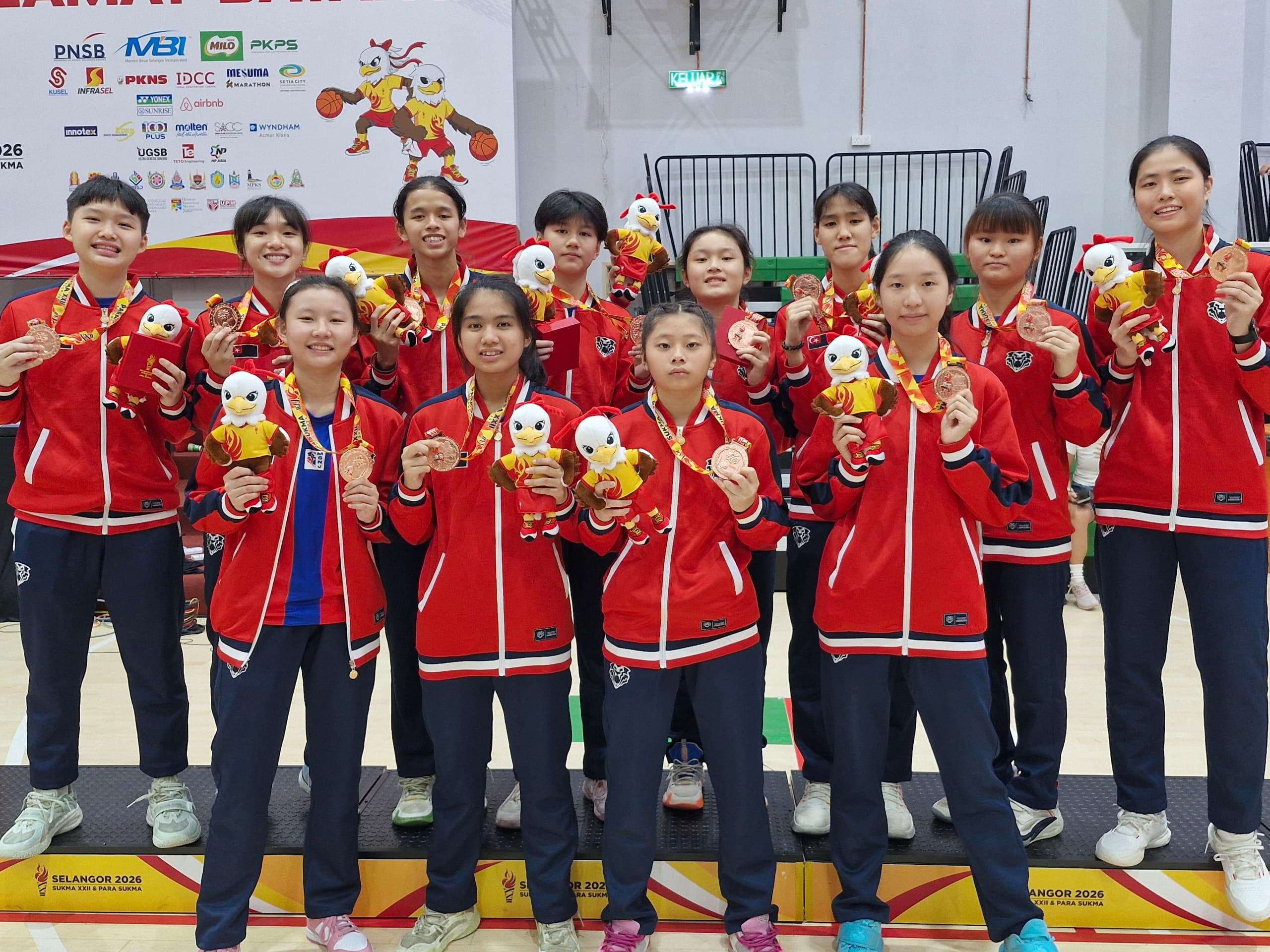 宽柔中学古来分校2026年马来西亚运动会代表柔佛参赛摘铜牌